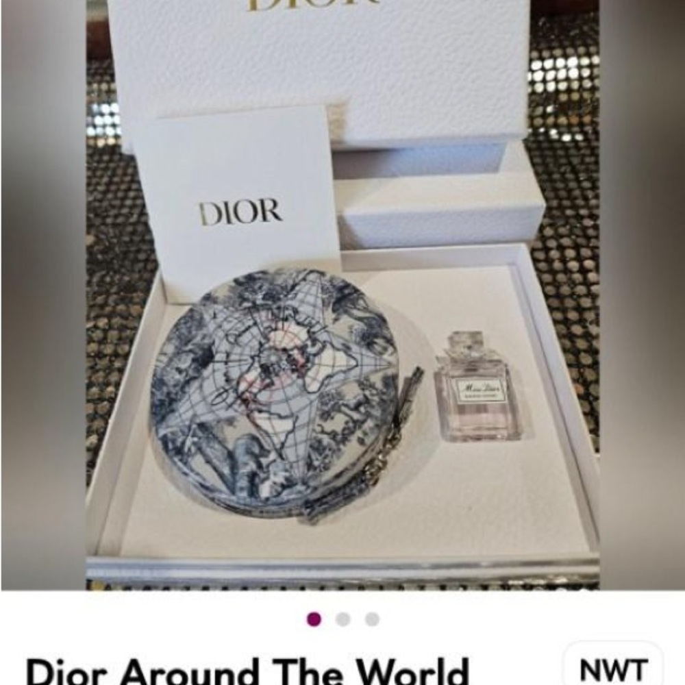 Dior Elegant Map Design Set with Mini Perfume